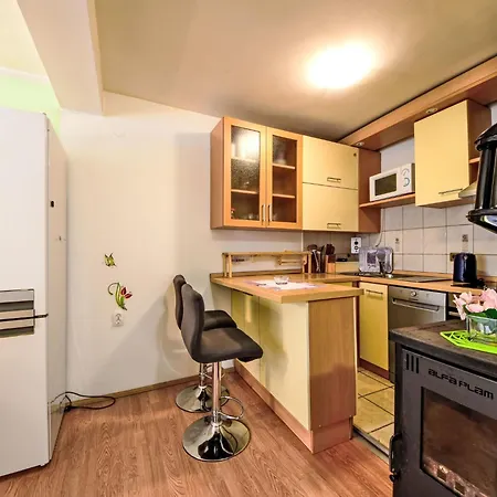 公寓 Fruk-5 By Interhome